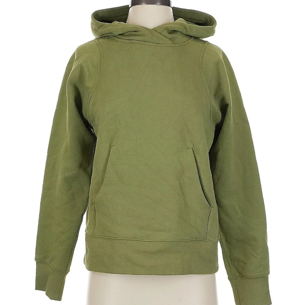 GUC lululemon hoodie in size 4